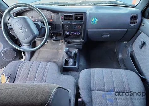 1996 Toyota Tacoma Xtracab from USA, damaged, VIN 4TAWM72N8TZ126408